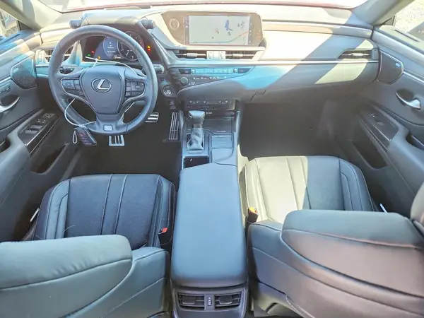 58ABZ1B18KU022953 2019 LEXUS ES - Image 8