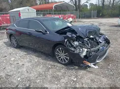58ABZ1B18KU026761 2019 LEXUS ES