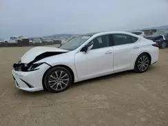 58ABZ1B18KU028140 2019 LEXUS ES
