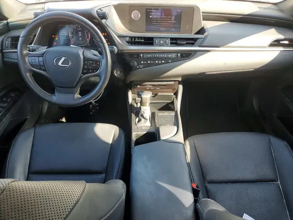 58ABZ1B18KU028915 2019 LEXUS ES - Image 8