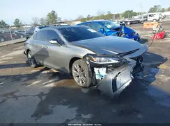 58ABZ1B18KU030745 2019 LEXUS ES