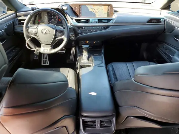 58ABZ1B18KU032057 2019 LEXUS ES - Image 8