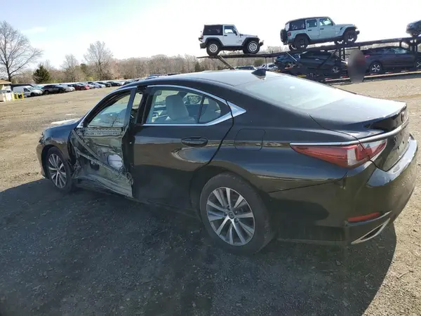 58ABZ1B18KU043267 2019 LEXUS ES - Image 2