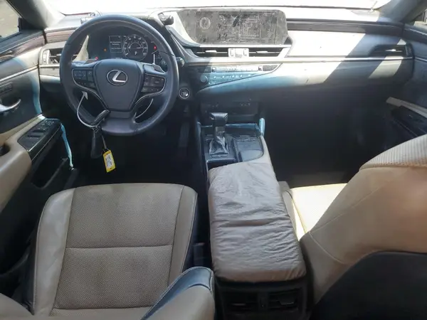 58ABZ1B18KU046573 2019 LEXUS ES - Image 8