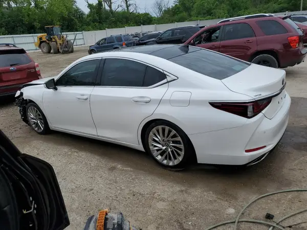 58ABZ1B18KU047819 2019 LEXUS ES - Image 2