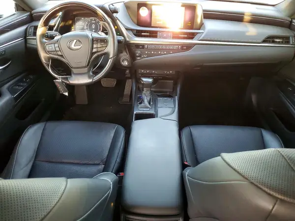 58ABZ1B18KU050011 2019 LEXUS ES - Image 8