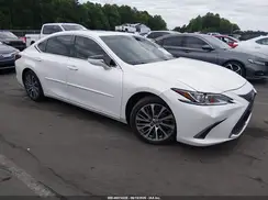 58ABZ1B19KU002873 2019 LEXUS ES