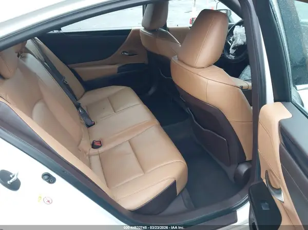 58ABZ1B19KU003635 2019 LEXUS ES - Image 8