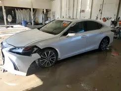 58ABZ1B19KU010701 2019 LEXUS ES