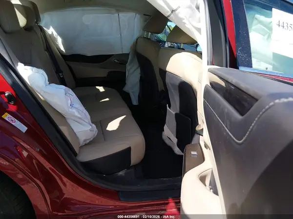 58ABZ1B19KU010987 2019 LEXUS ES - Image 8