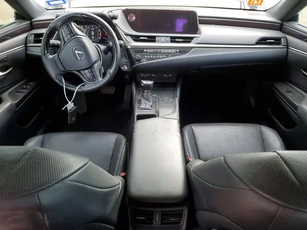 58ABZ1B19KU017180 2019 LEXUS ES - Image 8