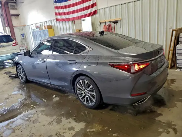 58ABZ1B19KU022492 2019 LEXUS ES - Image 2