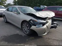 58ABZ1B19KU025814 2019 LEXUS ES