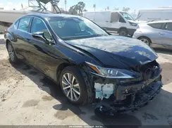 58ABZ1B19KU033895 2019 LEXUS ES