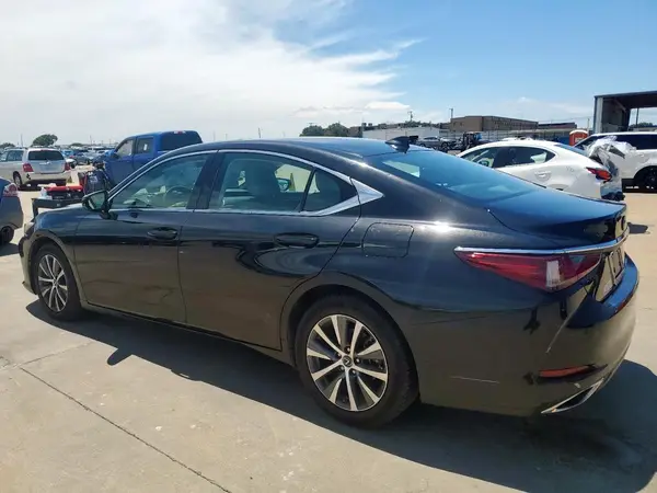 58ABZ1B1XKU007354 2019 LEXUS ES - Image 2