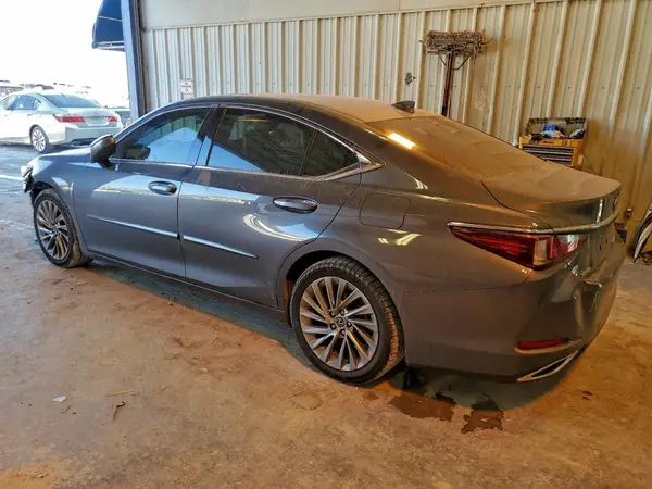 58ABZ1B1XKU009511 2019 LEXUS ES - Image 2
