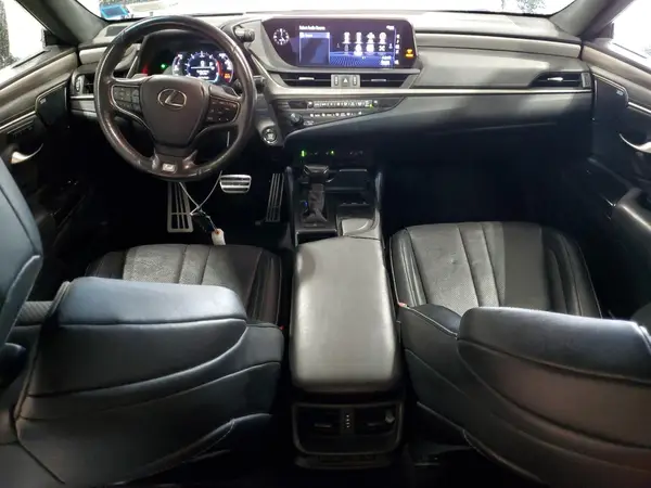 58ABZ1B1XKU011145 2019 LEXUS ES - Image 8