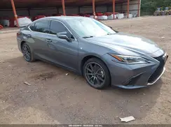 58ABZ1B1XKU013543 2019 LEXUS ES