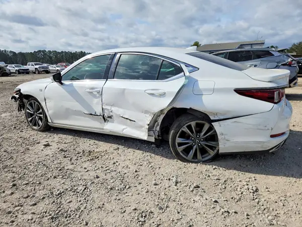 58ABZ1B1XKU020766 2019 LEXUS ES - Image 2