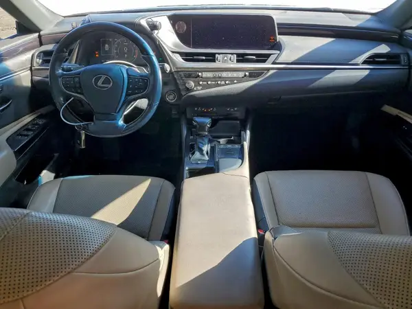 58ABZ1B1XKU023683 2019 LEXUS ES - Image 8