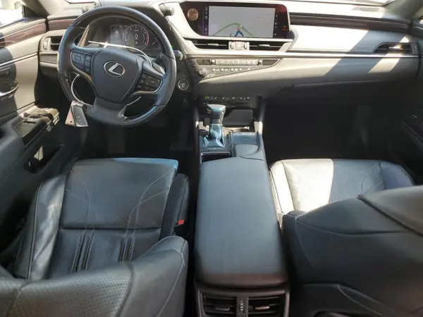 58ABZ1B1XKU028012 2019 LEXUS ES - Image 8