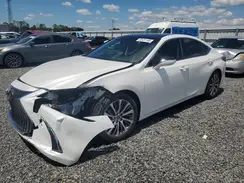 58ABZ1B1XKU030228 2019 LEXUS ES