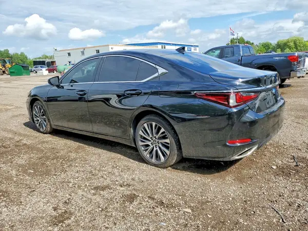 58ABZ1B1XKU032528 2019 LEXUS ES - Image 2