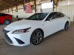 58ABZ1B1XKU032741 2019 LEXUS ES