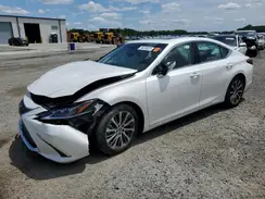 58ABZ1B1XKU034621 2019 LEXUS ES