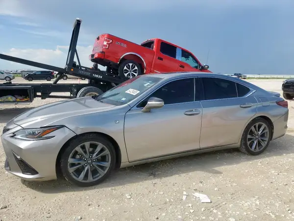 58ABZ1B1XKU038930 2019 LEXUS ES - Image 1