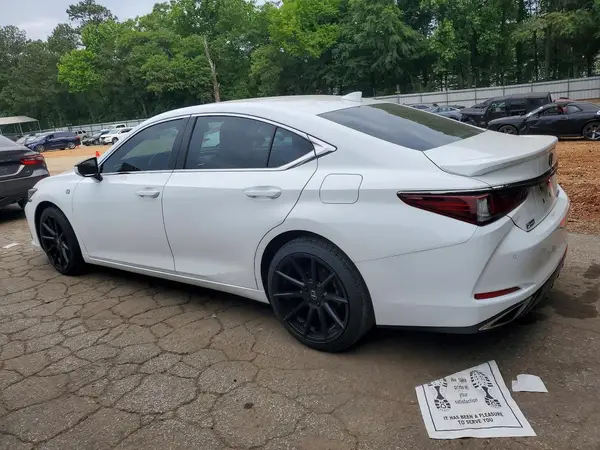 58ABZ1B1XKU039771 2019 LEXUS ES - Image 2