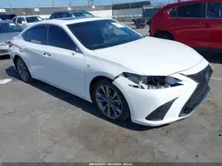58ABZ1B1XKU043349 2019 LEXUS ES