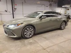 58ABZ1B1XKU044498 2019 LEXUS ES