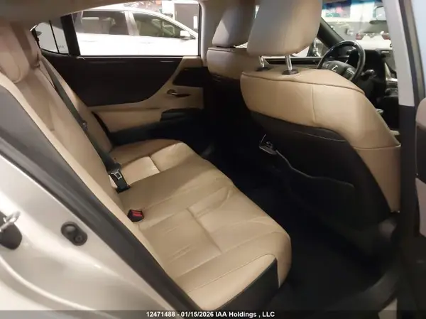 58ABZ1B1XLU057429 2020 LEXUS ES - Image 8