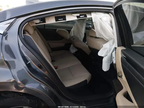 58AC21B10LU011066 2020 LEXUS ES - Image 8