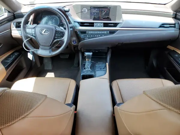 58AC21B13LU008694 2020 LEXUS ES - Image 8