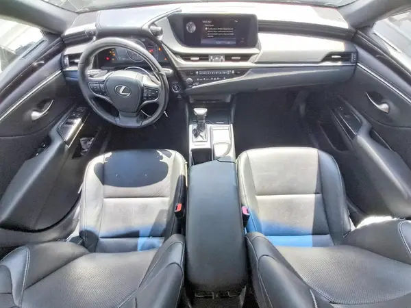 58AC21B18LU006701 2020 LEXUS ES - Image 8