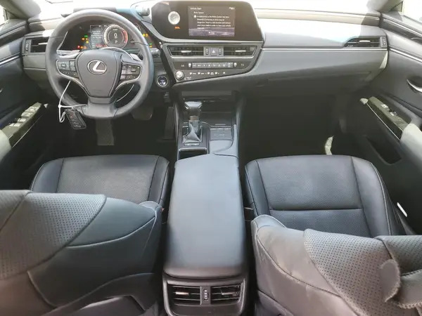 58ACA1C11NU013512 2022 LEXUS ES - Image 8