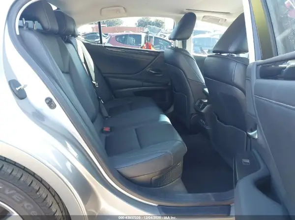 58ACA1C12MU007636 2021 LEXUS ES - Image 8