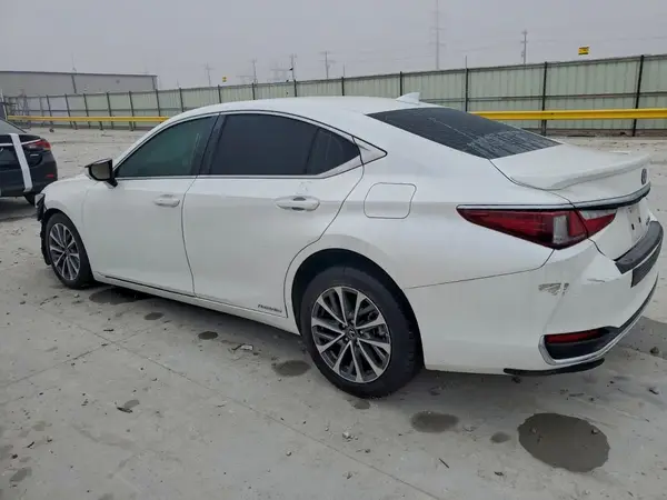 58ACA1C12NU022834 2022 LEXUS ES - Image 2