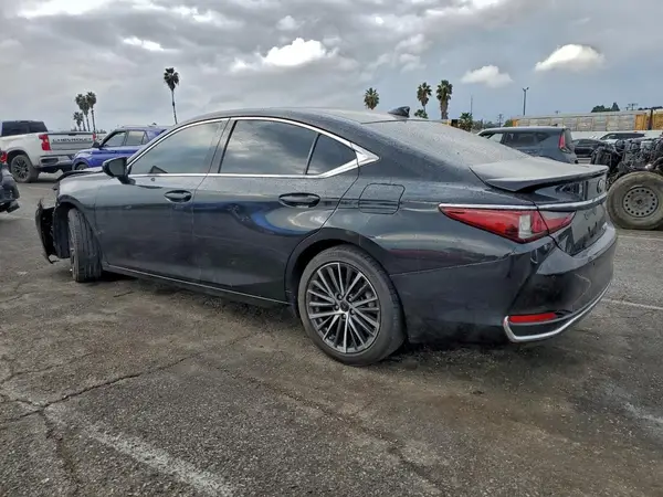 58ACA1C13NU014001 2022 LEXUS ES - Image 2