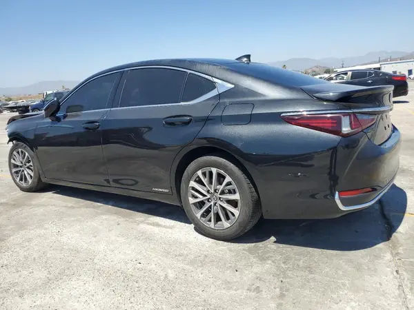 58ACA1C14NU024309 2022 LEXUS ES - Image 2