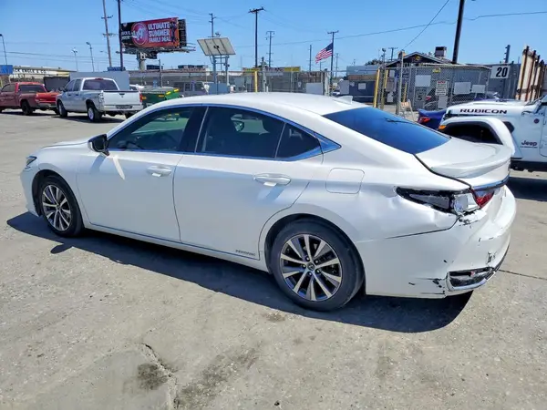 58ACA1C17MU003355 2021 LEXUS ES - Image 2