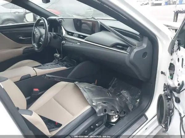 2021 LEXUS ES IAAI lot 43301964 auction photo 5