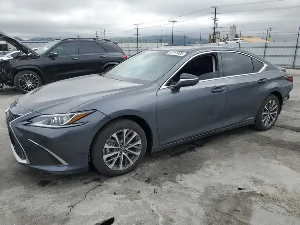 58ACA1C18NU013913 2022 LEXUS ES - Image 1