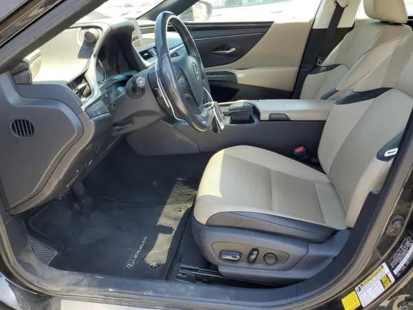 2021 LEXUS ES auction photo 7