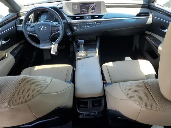 58ACA1C1XMU001101 2021 LEXUS ES - Image 8