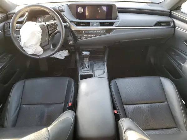 58ACZ1B10LU081825 2020 LEXUS ES - Image 8