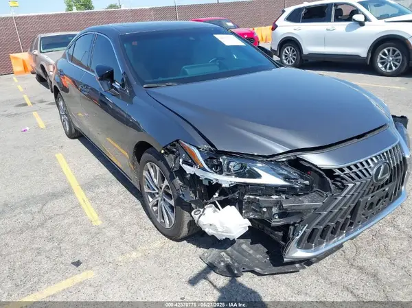 58ACZ1B10SU191871 2025 LEXUS ES - Image 1