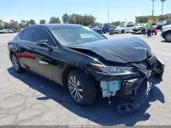 58ACZ1B11LU080022 2020 LEXUS ES